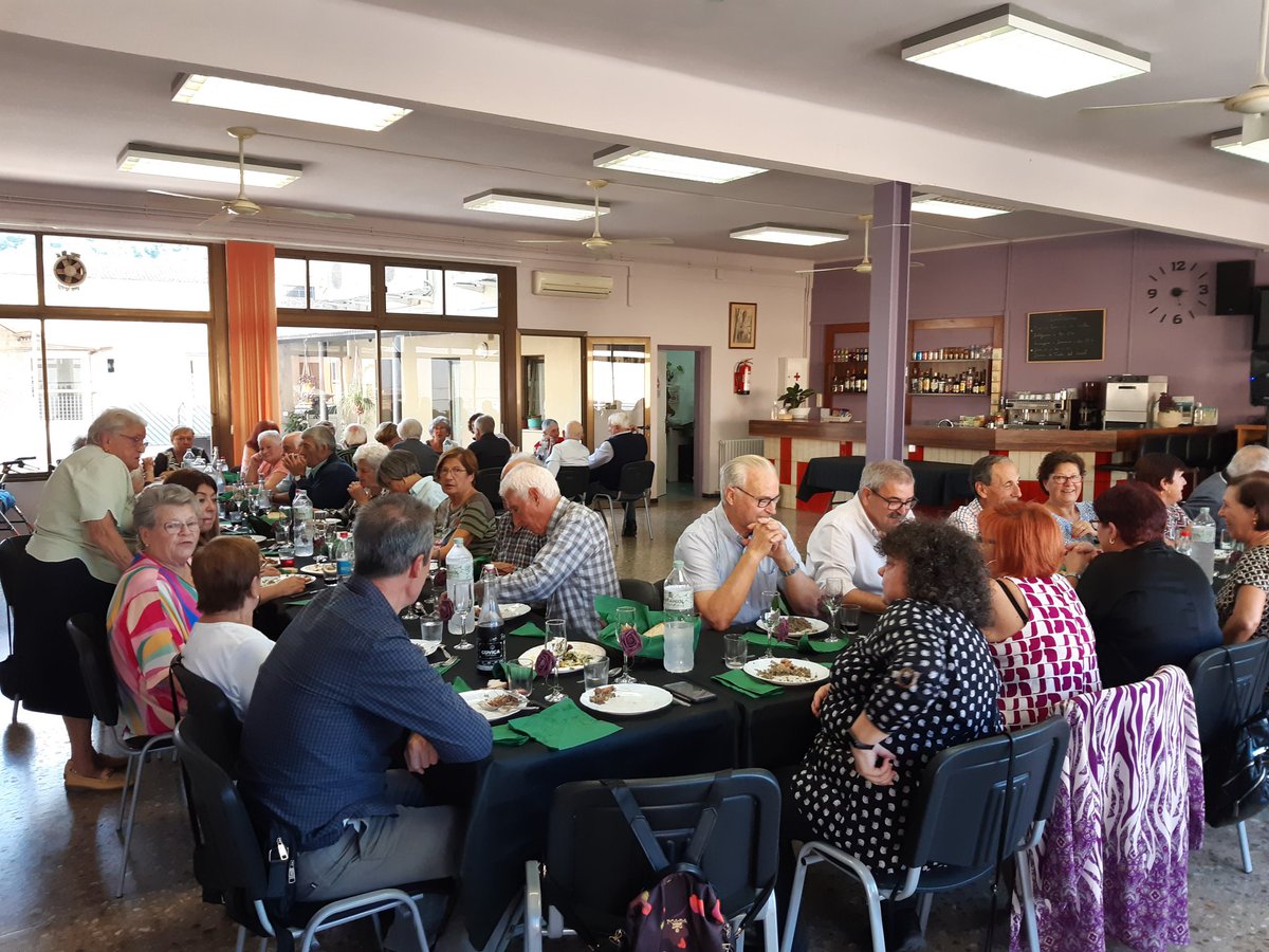 Maria Vidal (@mariavidalsjf) on Twitter photo Avui dinar de celebració al casal de Sant Joan. Un gran plaer compartir aquestes trobades amb la gent del municipi!
<a href="/santjoanfontsaj/">Sant Joan les Fonts</a> Avui dinar de celebració al casal de Sant Joan. Un gran plaer compartir aquestes trobades amb la gent del municipi!
<a href="/santjoanfontsaj/">Sant Joan les Fonts</a>
