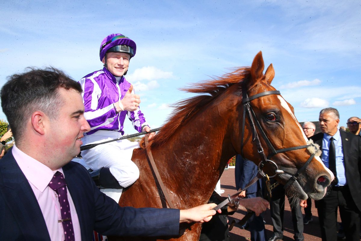 𝐏𝐫𝐨𝐮𝐝 𝐚𝐧𝐝 𝐑𝐞𝐠𝐚𝐥 🏆🥇 s’impose dans la premier Gr. I du jour réservé aux 2 ans à Saint Cloud Entraîné par Aidan O’Brien et monté par Gavin Ryan 📷 Scoopdyga.com