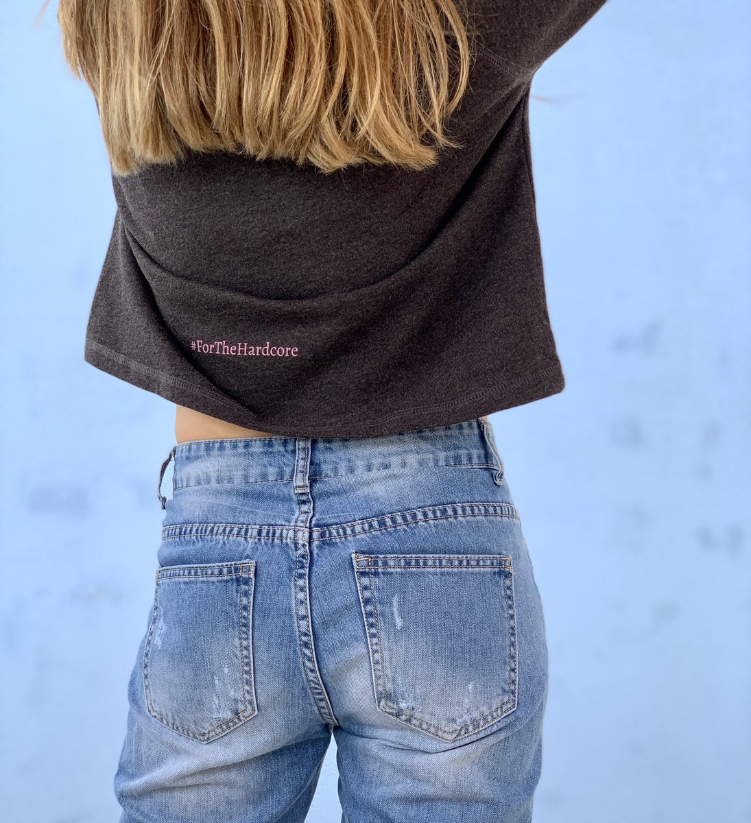 sereegram's tweet image. Thank you @coldplayxtra 💙 #forthehardcore 

I'm voting for @coldplay for Favorite Touring Artist at the #AMAs