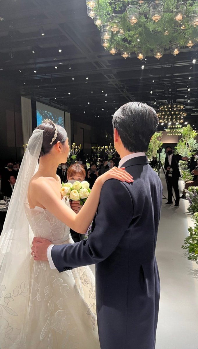 눈물이 차올라 고갤들어🥲
우런니 행복만해🤍

#YUNAKIM #KIMYUNA #김연아 #Figureskating #QUEEN