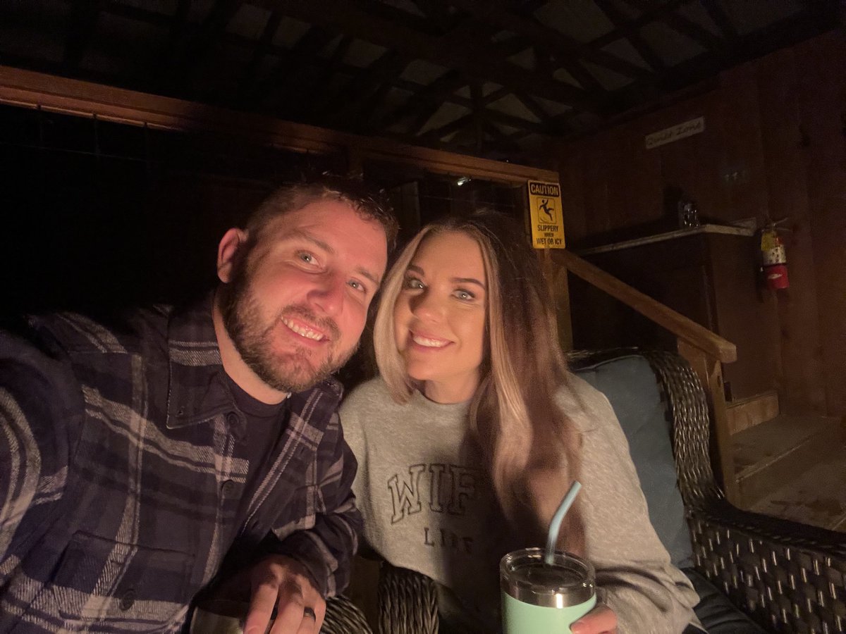 TRuss_03's tweet photo. Happy birthday to this beautiful thing! #seniorcitizen #seniordiscount #seenmycane #nursinghomebound #lostmydentures https://t.co/fwoIqFMAkf