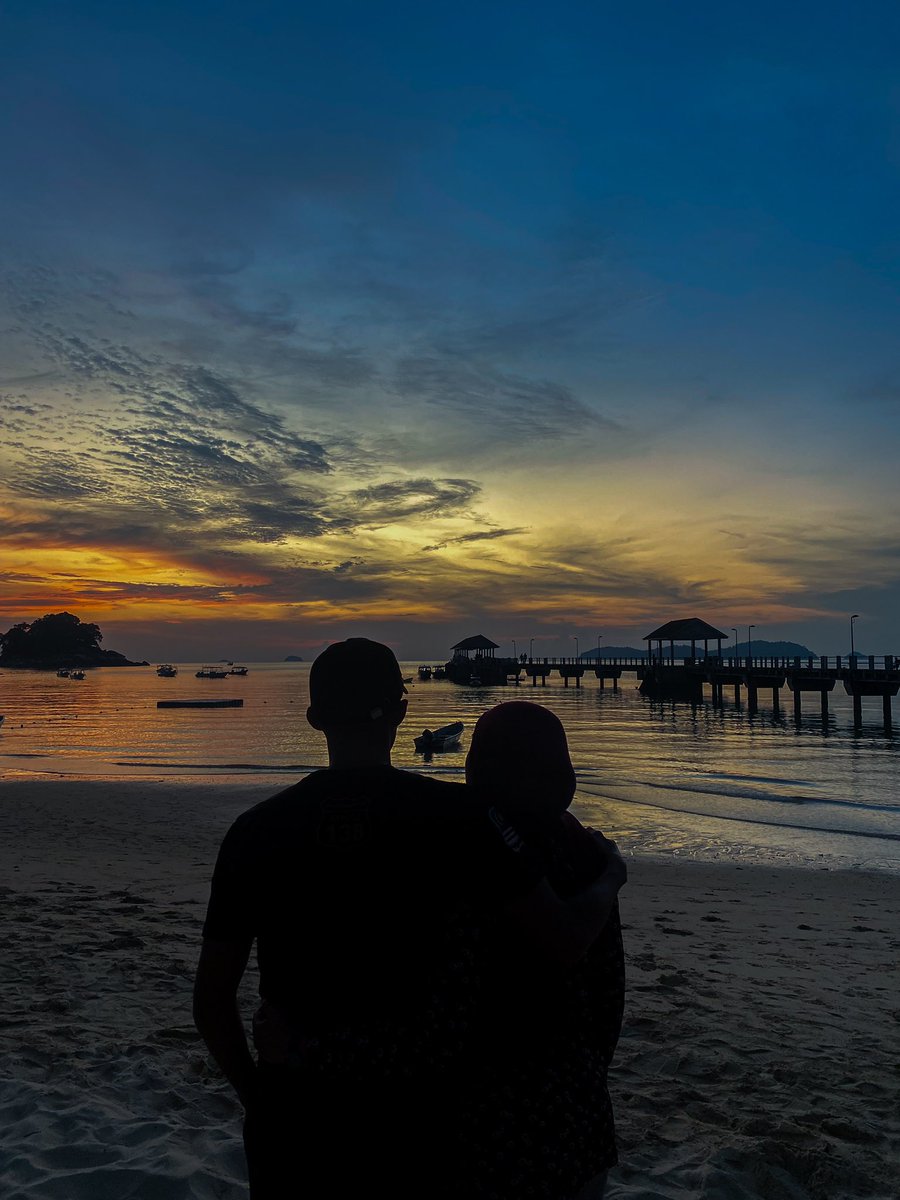 hdyh_98's tweet photo. @aemieruls_ Pulau Tioman 🤍 https://t.co/UOkr33D9kL