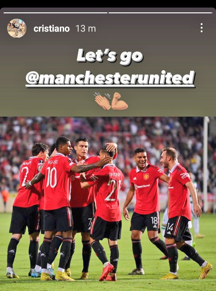 UtdFaithfuls's tweet photo. Cristiano Ronaldo is backing the team and trying to fix his mistake, but his fan boys want Man Utd to lose.

They keep bringing him undeserved hate it's embarrassing. https://t.co/UYimtPk5vd