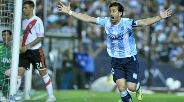 Fora dos Holofotes tweet media