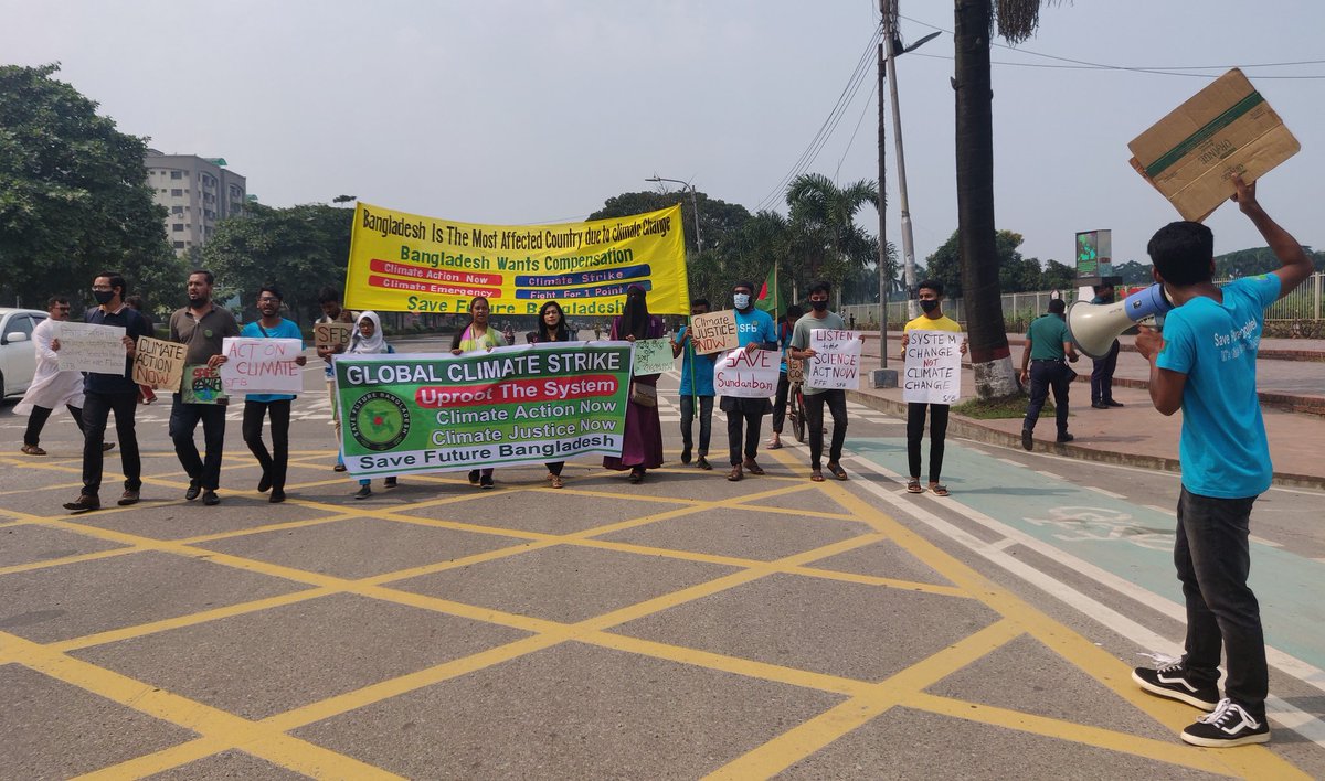 #OnThisDay #GlobalClimateStrike2021
We are striking in front of national parliament house in #Dhaka #Bangladesh.

Demand: #ClimateJustice & #ClimateAction & #ClimateReparations. 

#COP27 #NoMoreEmptyPromises
#FaceTheClimateEmergency
#SaveFutureBangladesh #MAPAVoices