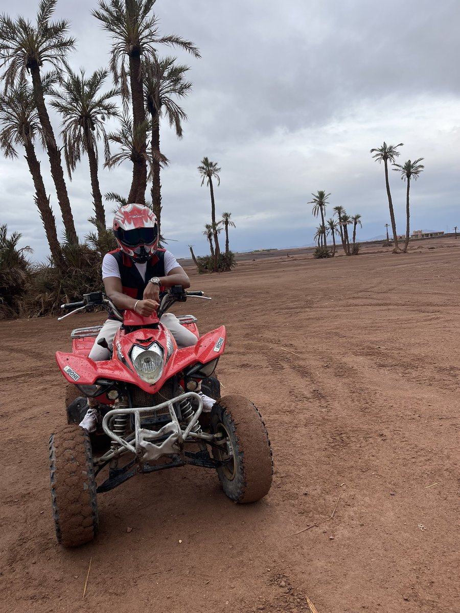 oussama2018s's tweet photo. يوم جميل في صحراء مراكش 🤩

#سياحة #سياحة_جمال #style #look #FolllowBackFriday #DaysofourLives #morocco #خليجي_25 #خليجي #السعوديه_امريكا #الإمارات_العربية_المتحدة #الرياضية_السعودية  #دبي #عُمان #الكويت https://t.co/JuZ1y3TQEK
