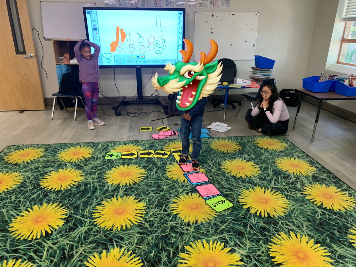 Enjoyed watching these kinders code with <a href="/ChaeOKeefe/">metta programmer</a>! Thanks for starting the Dream Coding Club <a href="/APS_SPARK/">Springdale Park</a> K Center! <a href="/drjtoney/">𝔻𝕣. 𝕁𝕖𝕟𝕟𝕚𝕗𝕖𝕣 𝕋𝕠𝕟𝕖𝕪💚🌳🐉</a>