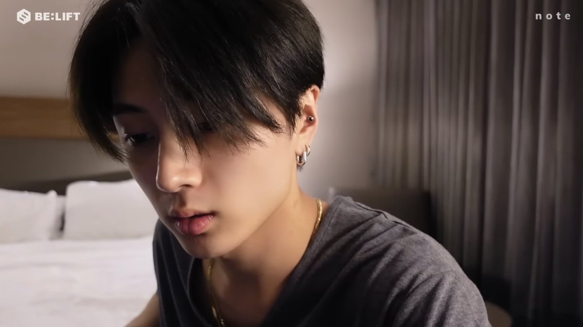 22serenity_'s tweet photo. เจย์ยังไม่ทันพูดเลย ฉันตกใจความหล่อจนต้องกดหยุดคลิปก่อน https://t.co/5kmYY5W4DN