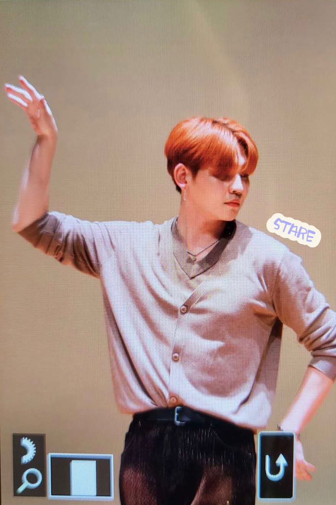 STARE951111's tweet photo. 221022 대면

🩰💃ㅋㅋ

#업텐션 #UP10TION #노수일 #쿤 #KUHN @UP10TION https://t.co/2jKSYOJgDN