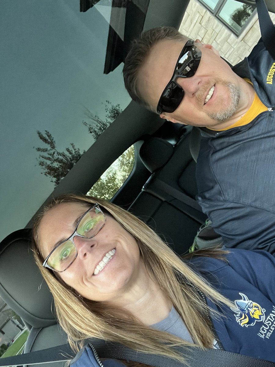 Lisa McCoid tweet media