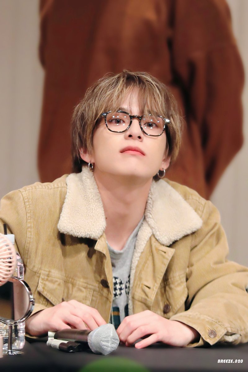 asahifiIes's tweet photo. damn he is looking extra attractive with the nose piercing. #ASAHI https://t.co/Z4Vm9sHzZS