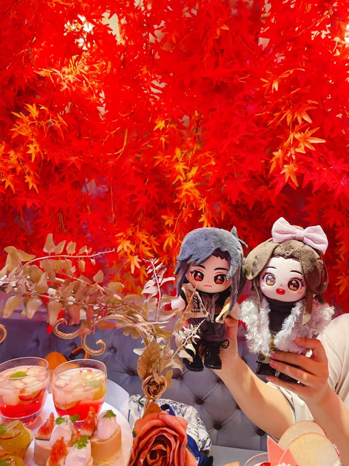 紅葉のリェンリェンと小花ちゃんと最高ヌンティーしてきた 