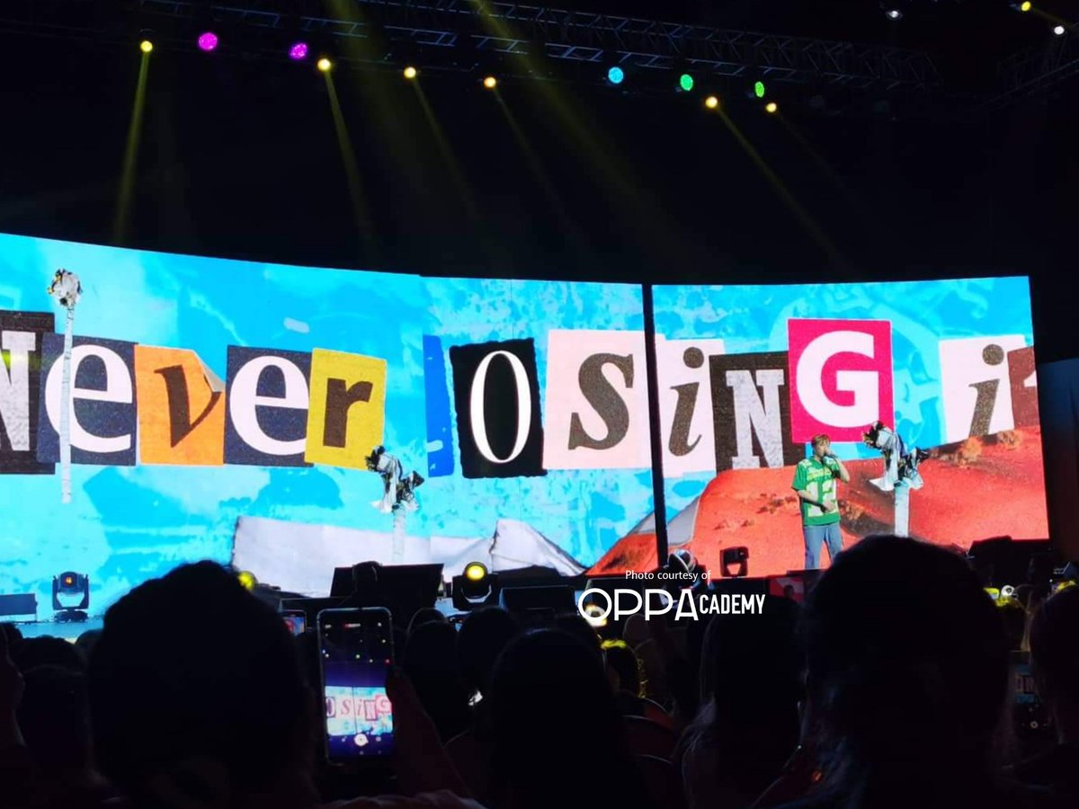 Oppacademy's tweet photo. #KangDaniel making every seconds of the night memorable at the #FirstParadeMNL πβ€οΈ
#KangDanielFirstParade in Manila is presented by @WilbrosLive https://t.co/0dmCTTGxJN