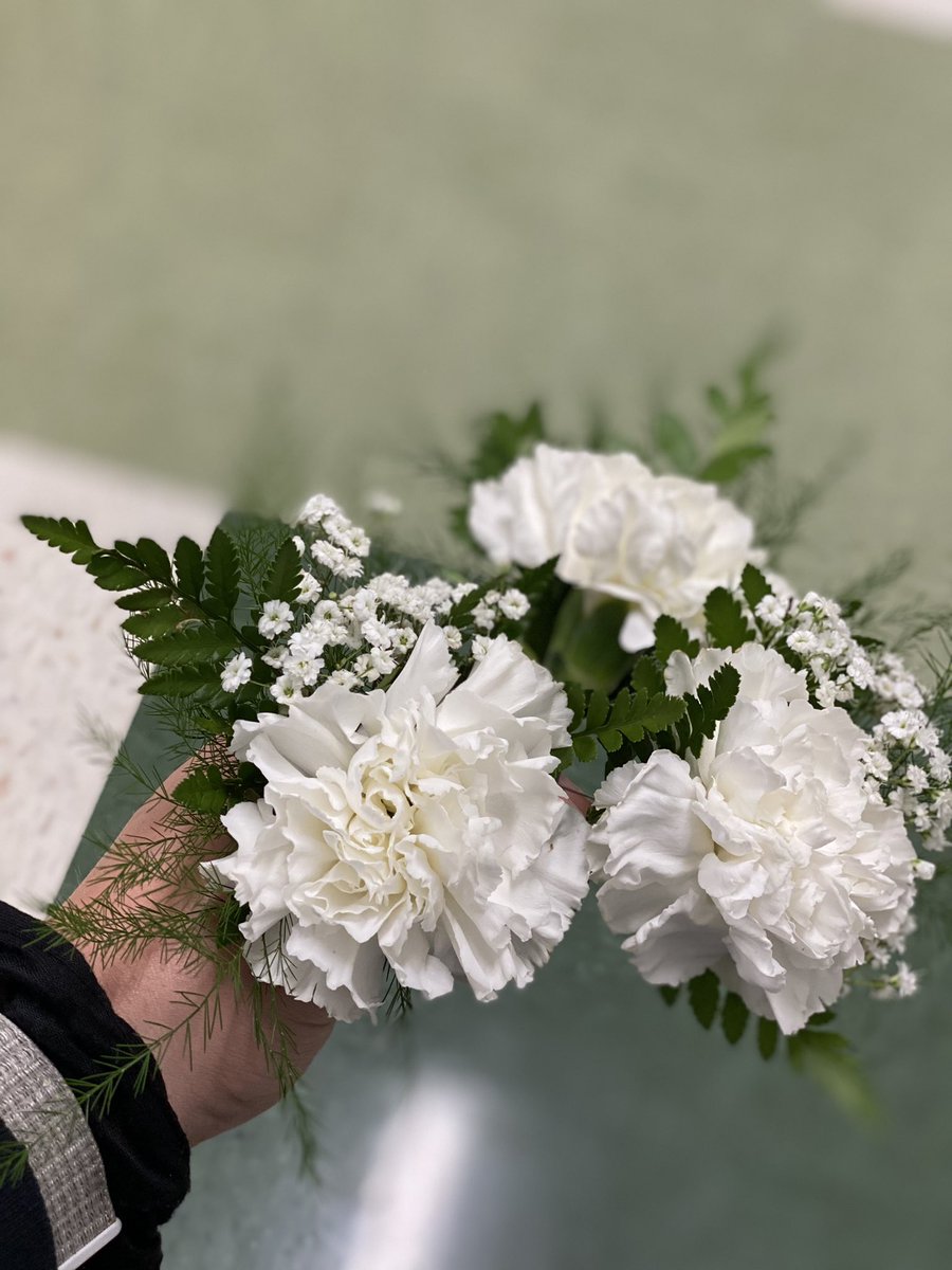 Herkimer_Ag's tweet photo. Boutonnières came out great! Congrats to our Homecoming Royalty!! #herkPride #homecoming #floraldesign #ffa https://t.co/6ZNs7fVNer