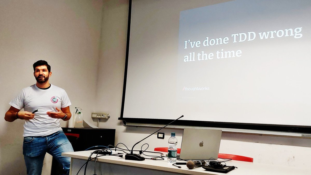 Luca Giuberti (<a href="/gix_lg/">Luca Giuberti</a>) parla di #TDD e della sua esperienza con questa metodologia, raccontando gli errori commessi nel passato (e comuni a molti sviluppatori), con consigli e suggerimenti su come evitarli e trarre tutti i benefici che questa tecnica può dare. 👌 #doh22