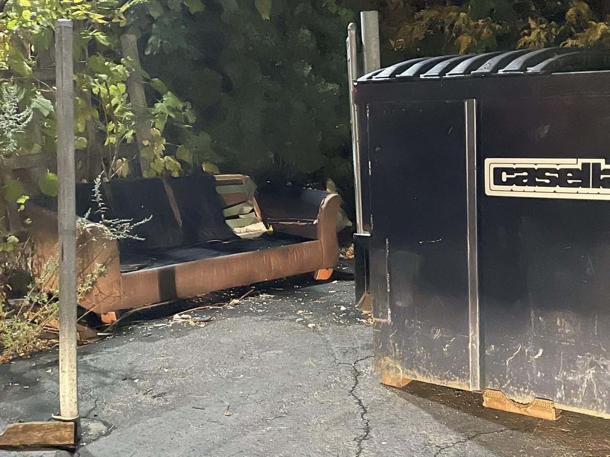 April Foreman tweet media