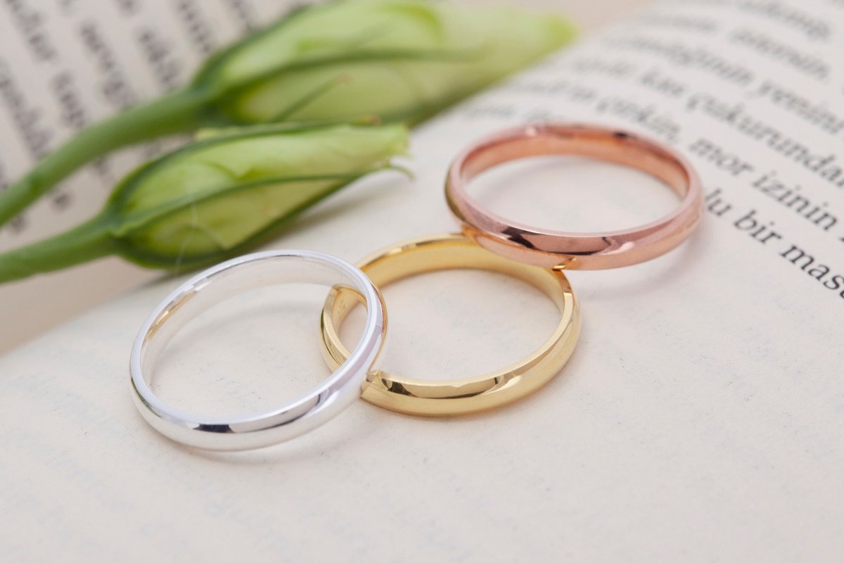 Excited to share the latest addition to my #etsy shop: 3 mm Silver Wedding Band, Plain Gold Wedding Ring, Men's Women's Wedding Ring, Engagement Ring, Anniversary Gift, Christmas Gift etsy.me/3z3qRma #silver #weddingband #minimalist #engagementring #anniversary