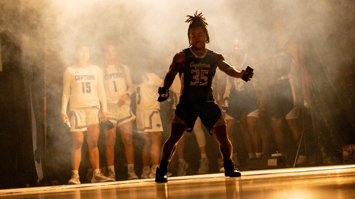 CNUcaptains's tweet photo. Is anyone else ready for basketball season after Midnight Madness? https://t.co/tbqwL9A21i
