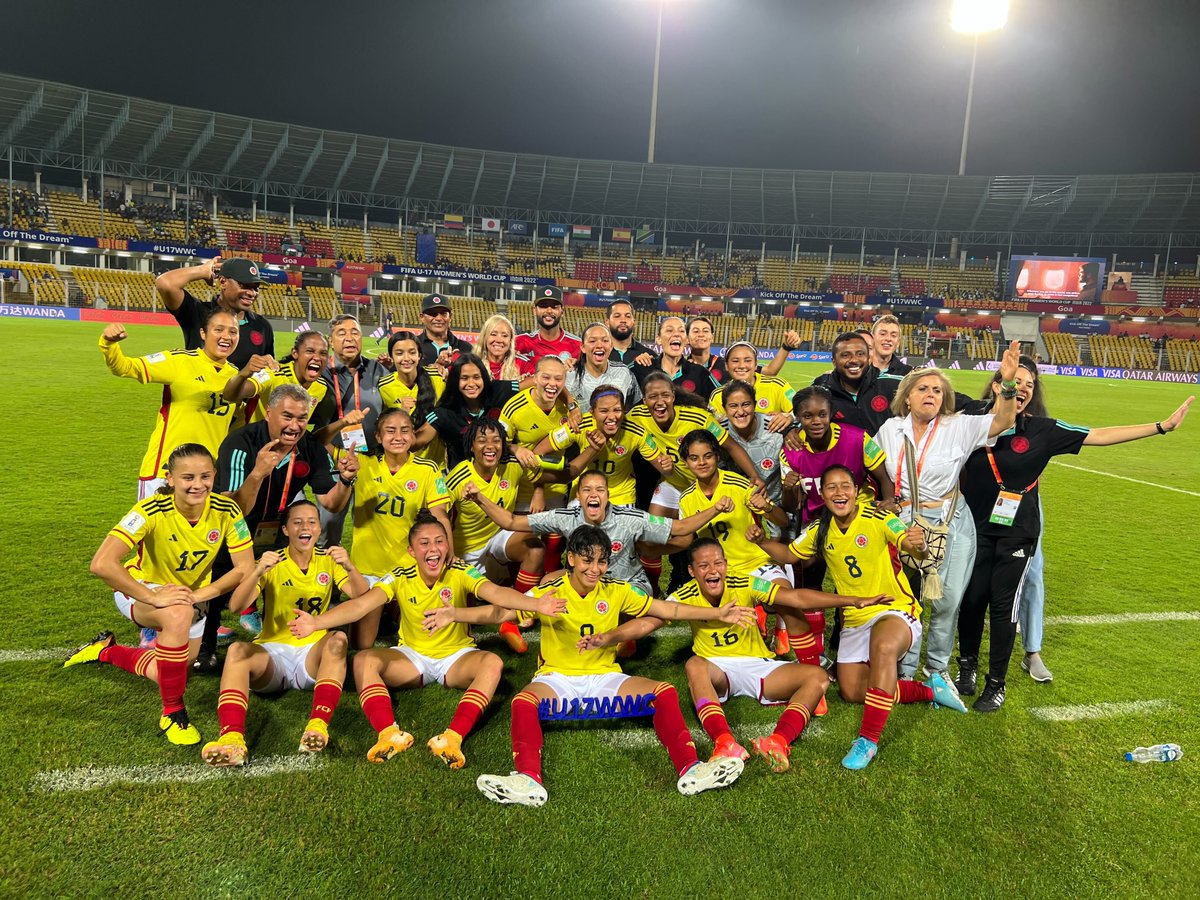 FIFAWWC's tweet photo. Into the #U17WWC semi-finals @FCFSeleccionCol go! 🙌🇨🇴

#KickOffTheDream https://t.co/hPChXL79TJ
