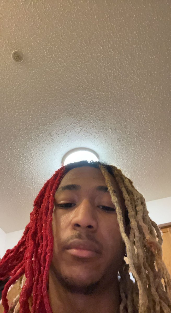 zapptweetz's tweet photo. ILoveUIHateU - playboicarti https://t.co/ZCXP8B99Fg
