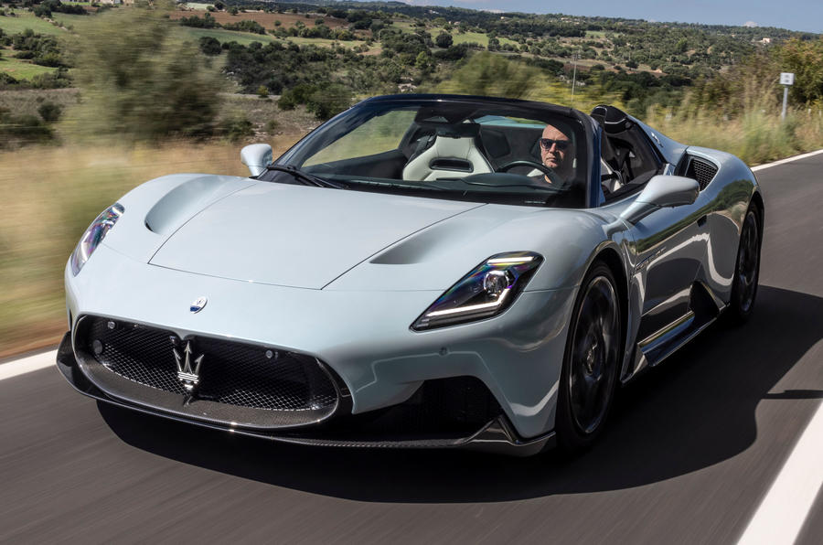 Can the drop-top Maserati MC20 be just as good as the coupé? Read our review to find out: bddy.me/3TqvajH