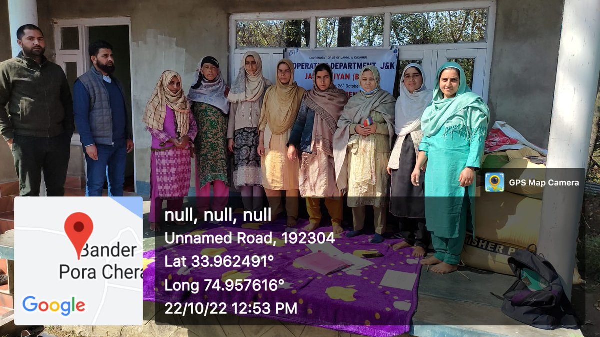 drpul4's tweet photo. Not bound by targets but striving to go above and beyond them creating awareness among people about the multiplier effect cooperative movement yields over our rural economy and GPDP #multiplyandmagnify #JanAbhiyanJK #B2V4 @MudgalYasha @adnannazir492 @shafqatiqbal_ @dcpulwama https://t.co/KZkGyBYvS6