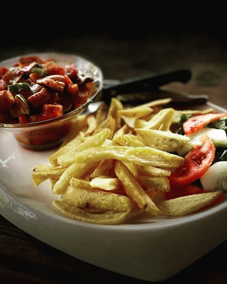 MacondoCamp's tweet photo. #macondocamp #mzuzu #Malawi #italianrestaurant #traditionalmalawiankitchen #chicken #kwasu #kwasu https://t.co/g12Z80ARLB