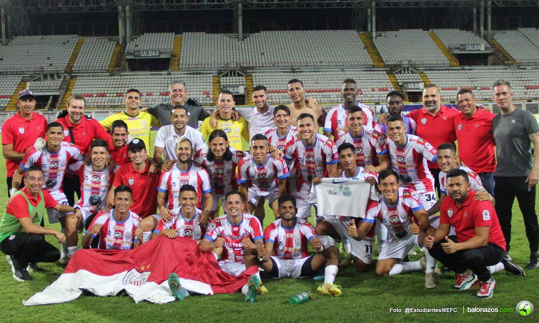 Balonazos's tweet photo. Estudiantes de Mérida venció por 5-2 a Hermanos Colmenárez y clasificó a la Sudamericana 2023.
#LigaFutVe
#EstudiantesFC
#CDHColmenarez
🔗 https://t.co/h0giPQ34jM https://t.co/z3RG2CEGAn