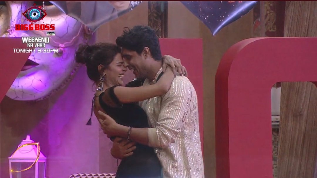 alwayschalantin's tweet photo. When he said ‘It's my choice(to be with you)’,HE MEANT IT!

JANTA DEMANDS PRIYANKIT

#PriyAnkit #PriyankaChaharChoudhary #AnkitGupta https://t.co/HvbxDyuDEx