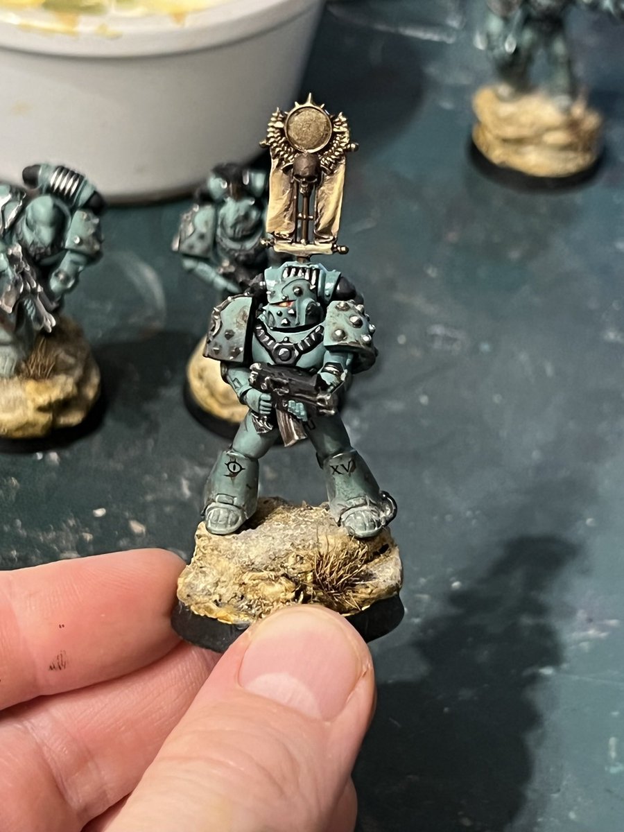 TimeNerd's tweet image. Managed to get these guys finished up and happy with the scheme! Horus did nothing wrong 🤷🏻‍♂️ #warhammer30k #warmongers #WarhammerCommunity #paintingwarhammer #horusheresy