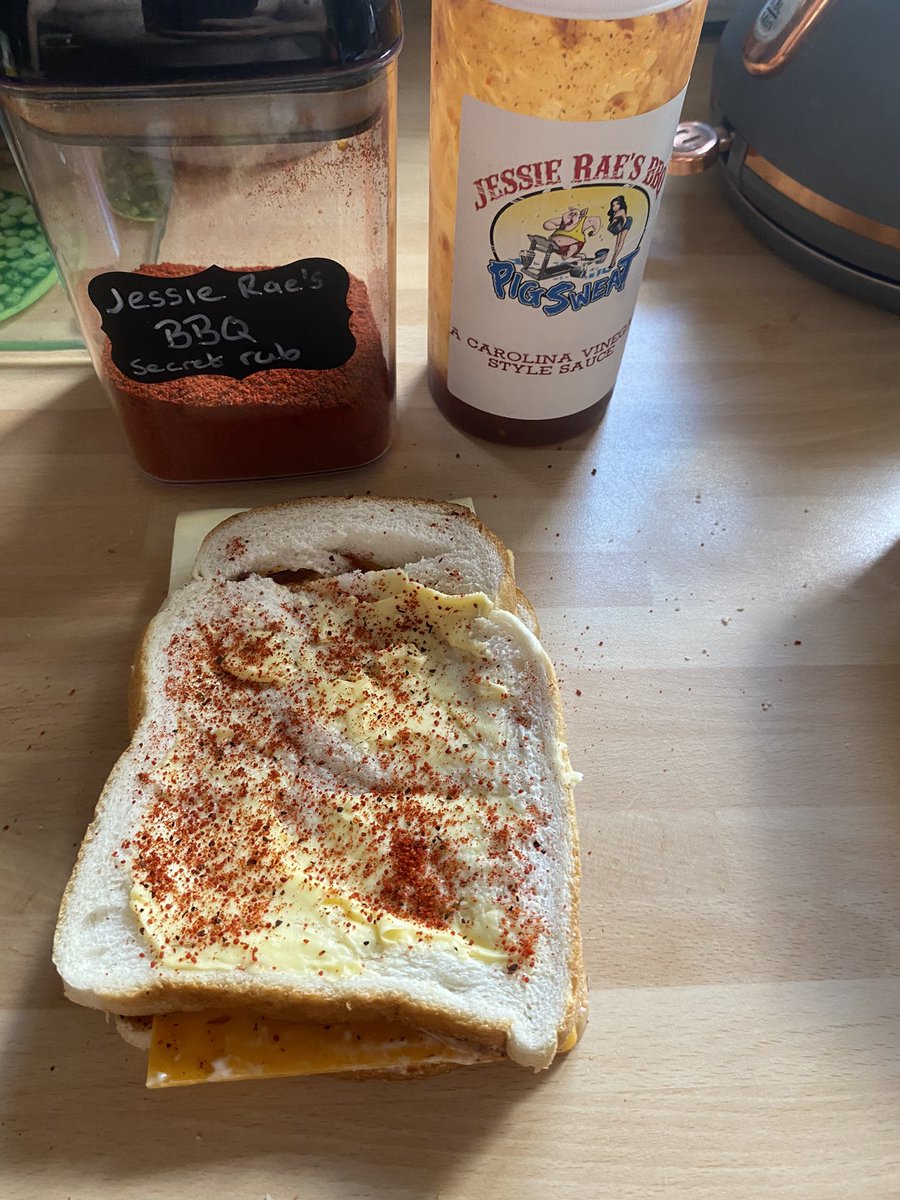jonkelly31's tweet photo. Bbq rubs&sauces are not just for your meat!! 3 cheese grilled cheese sandwich with homemade soup!! Hey @JessieRaesBBQ I’m running low on #pigsweat 😃 #bbqrubs #bbqsauces https://t.co/9UpFAqDX2K