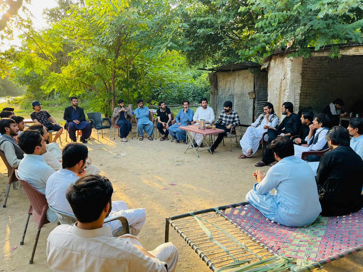 PSCIIUI's tweet photo. Glimpses from #PSC_IIUI weekly study circle. https://t.co/kO26mUBQNN