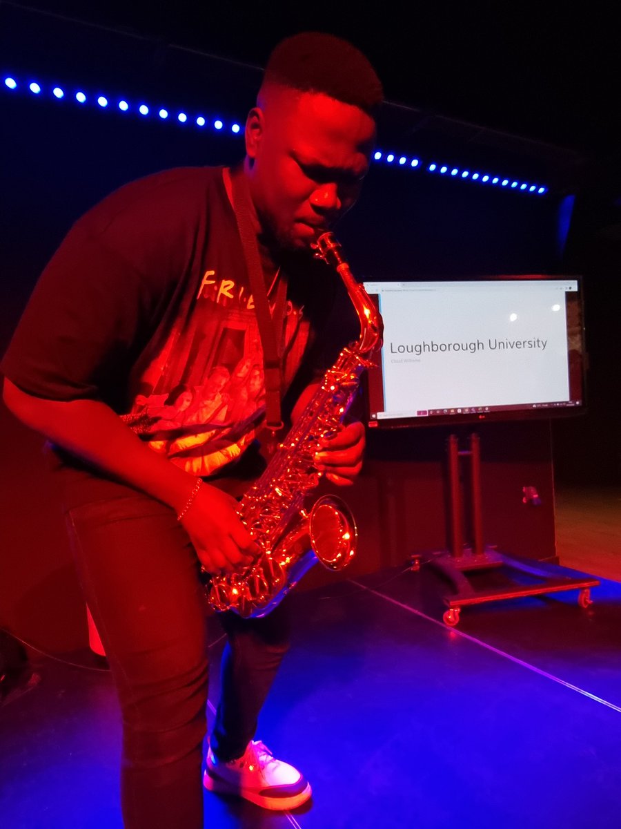 JamshidCT's tweet photo. Black and Empowered snip bits!

Amazing event with amazing artists and guest speaker!

#BlackHistoryMonth

@LoughboroughSU
@lborouniversity 
@LSU_Enterprise https://t.co/bwtreTF3ow