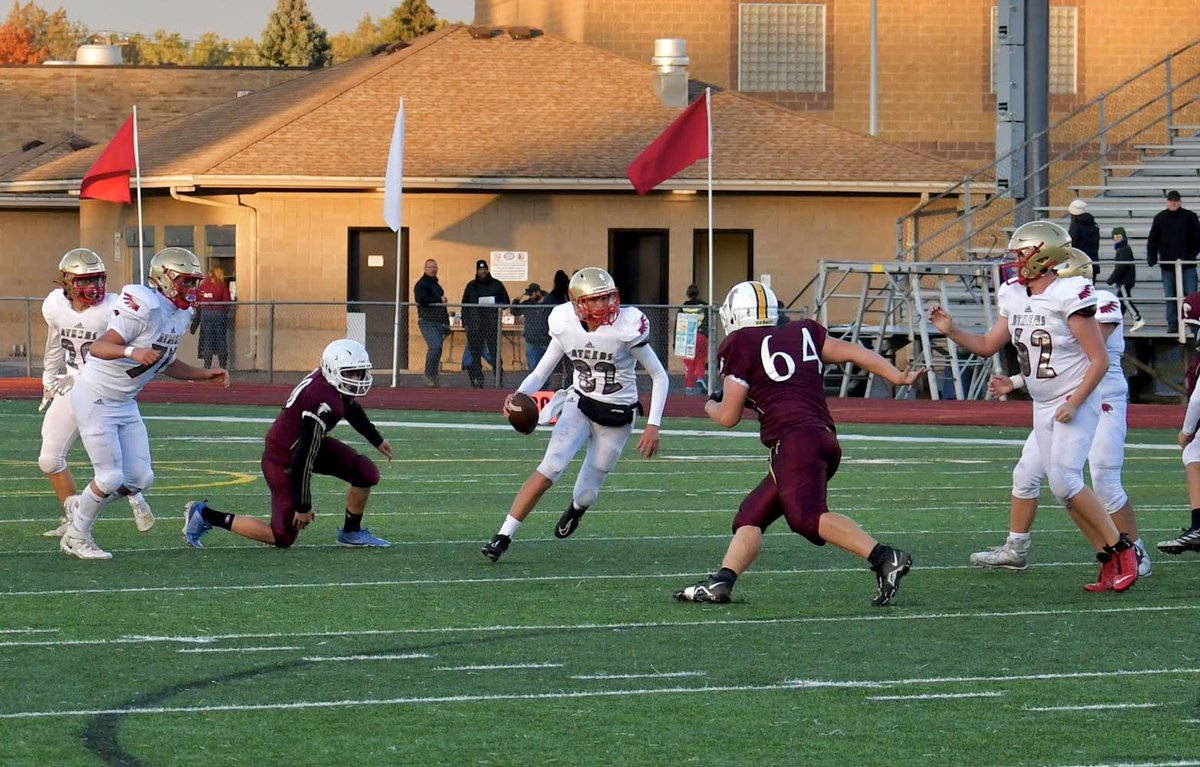 Congrats to our Athens JV Football team who won their last game 20-0 vs. Utica Ford. #GoHawks❤️🏈💛<a href="/football_athens/">Athens Football</a> @AHS_Athletics22 <a href="/troy_athens/">Troy Athens High School</a>