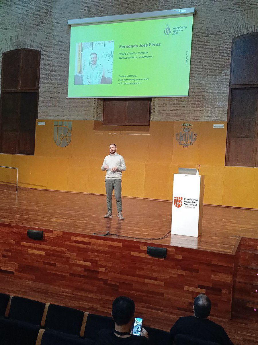 WordCamp Valencia - WordPress tweet media