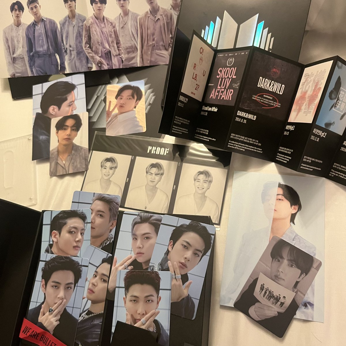finally got my proof set from <a href="/KoreanKartPH/">KOKA PH | will be back April 17</a> !! super worth it ang pagaantay 🥹

thank you <a href="/stefcollects/">Stef</a> for being so understanding and kind! pati na din sa magic hands mo!!

namiss ko magunbox, bias line uwing uwi huhu #KOKA_proofs #eamygbuys
