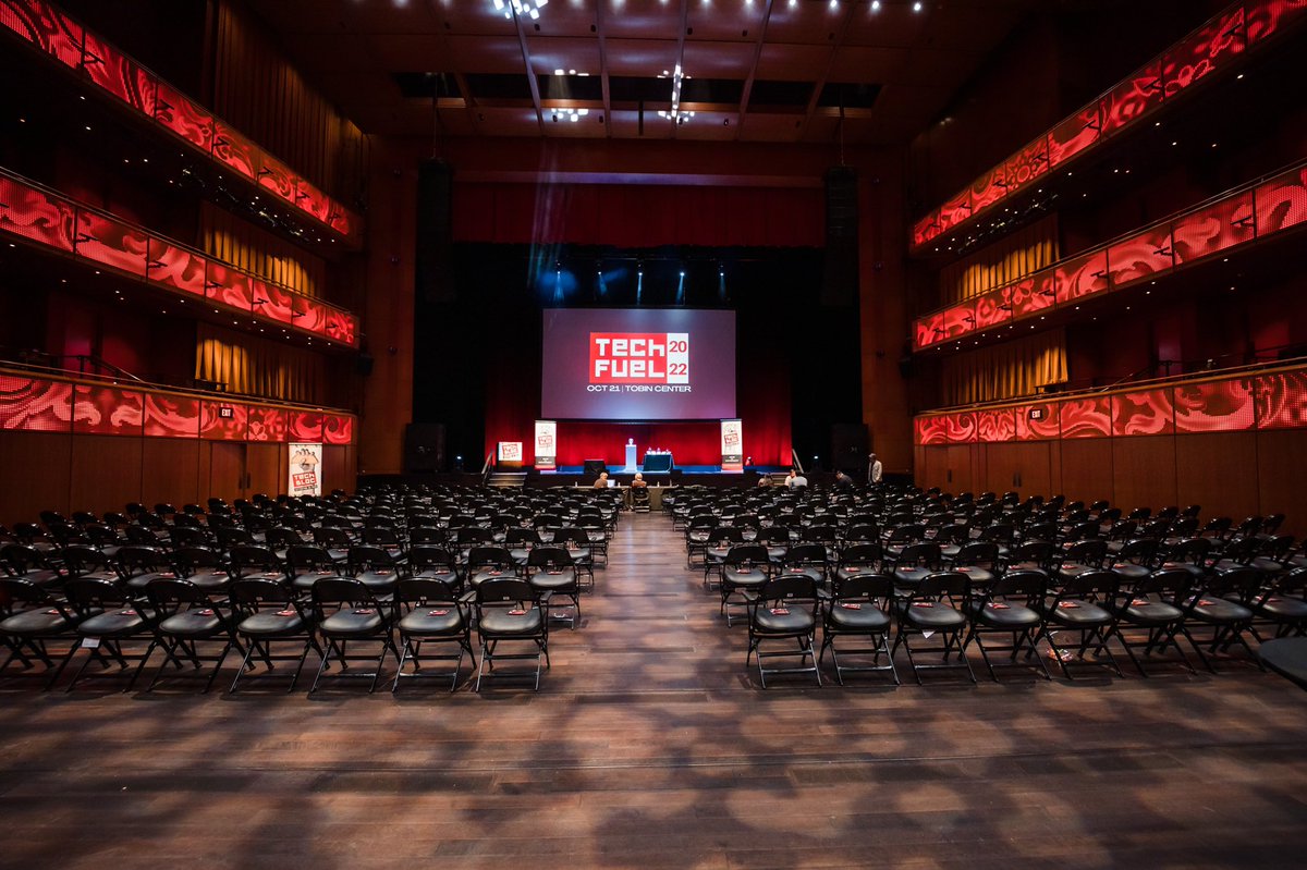 Ileana González tweet media