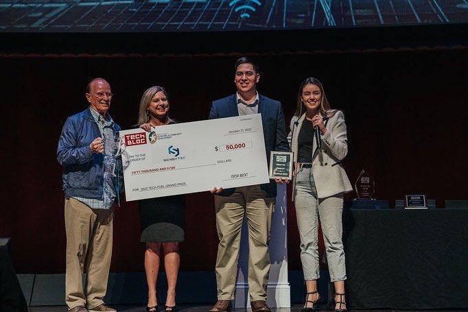 Ileana González tweet media