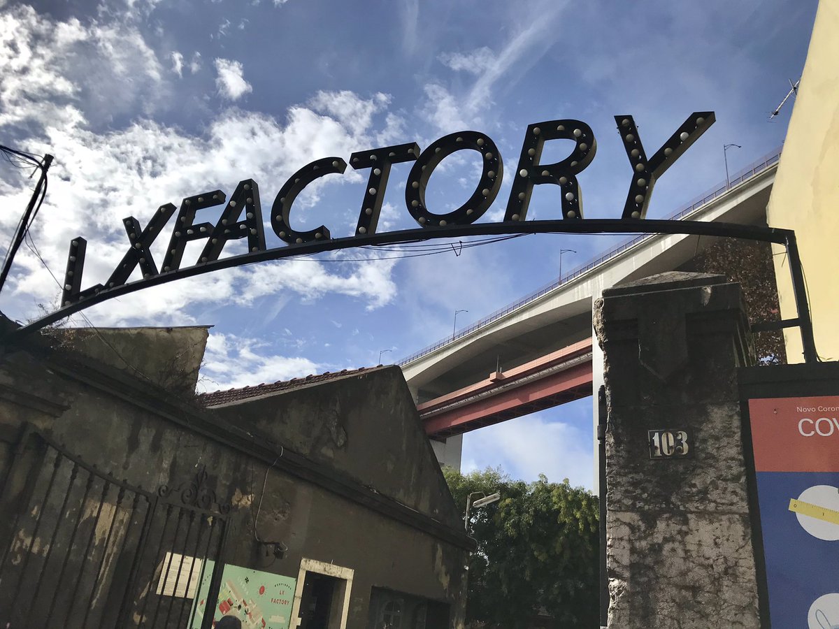 yetirhodanus's tweet photo. Visit to #LXFactory on a partly rainy saturday. Without missing #LerDevagar which is no doubt quite a special bookshop! @TurismodeLisboa https://t.co/peK3QhKvyy