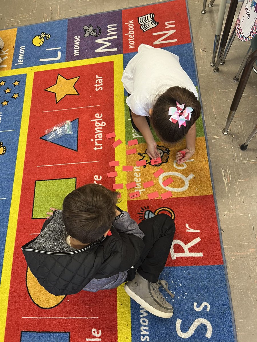 7Melinda7's tweet photo. We had so much fun playing Tricky Word memory. #ckla #trickwords https://t.co/XB8hLOAkK0