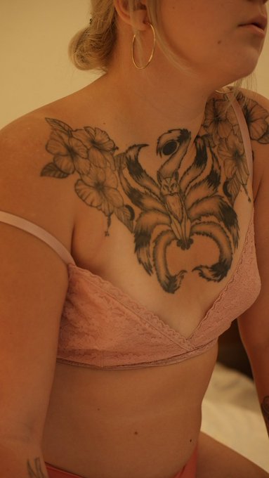 Perceiving your body, feeling it, exploring it and not being ashamed of it is important, both for mental<a href="/tag/curvy"class="tags"><span>#curvy</span></a><a href="/tag/bbw"class="tags"><span>#bbw</span></a><a href="/tag/bigass"class="tags"><span>#bigass</span></a><a href="/tag/onlyfans"class="tags"><span>#onlyfans</span></a><a href="/tag/syvaptaha"class="tags"><span>#syvaptaha</span></a>