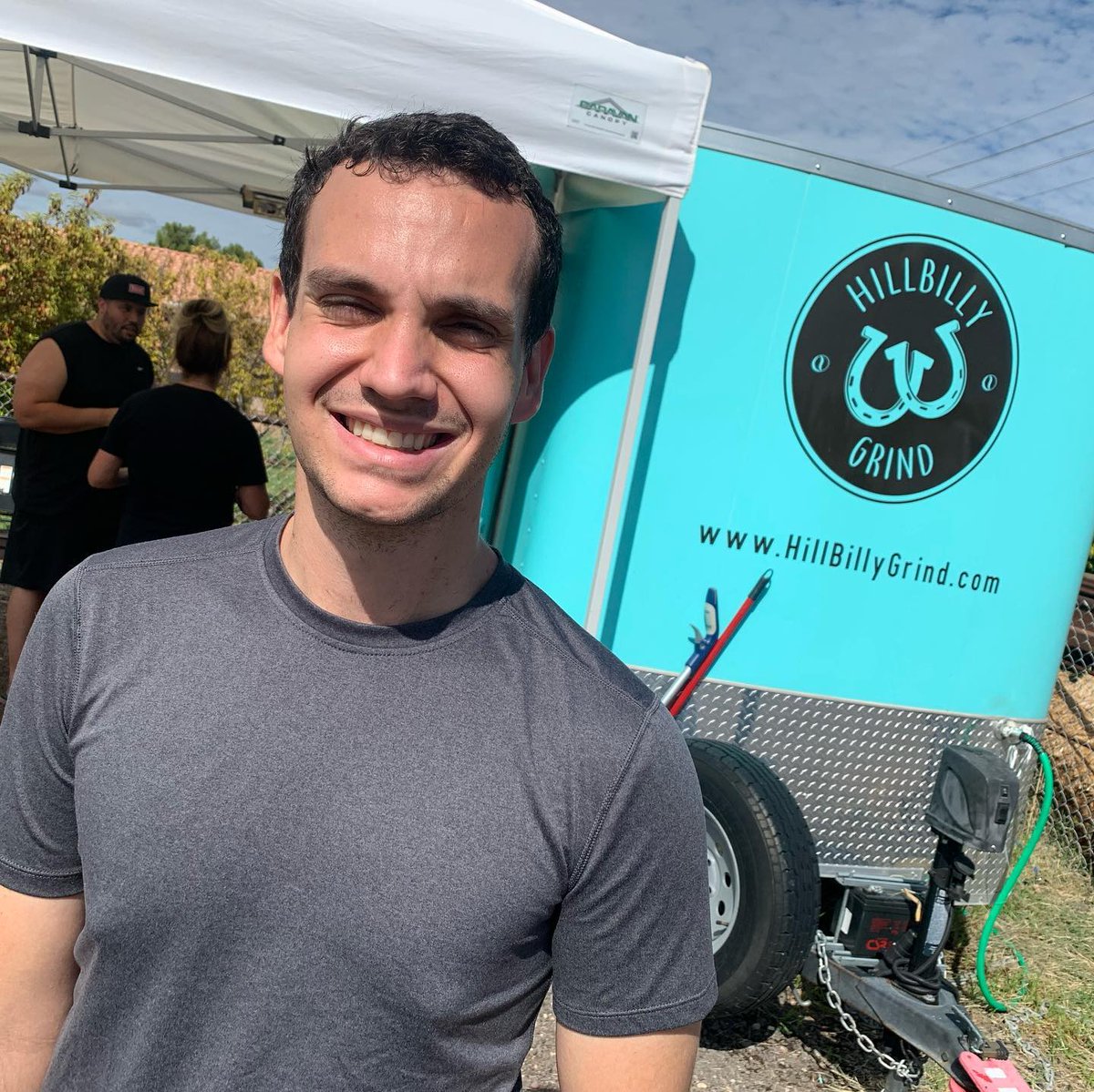 KBWOODSPR's tweet photo. Laveen Farmers Market starts this morning at  Amadio Ranch, on May 27th. Eric and Christine Amadio promote farm life and healthy living through organic, locally grown produce, fresh baked goods, plus local handmade crafts. Stop by today! #farmersmarket #laveen #foodpr https://t.co/wBI9qbDcNq