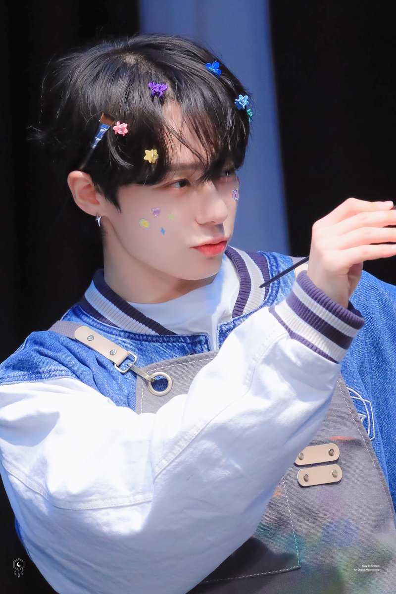 221012✨

내 요정 내 나비

#원어스 #환웅 #ONEUS #HWANWOONG