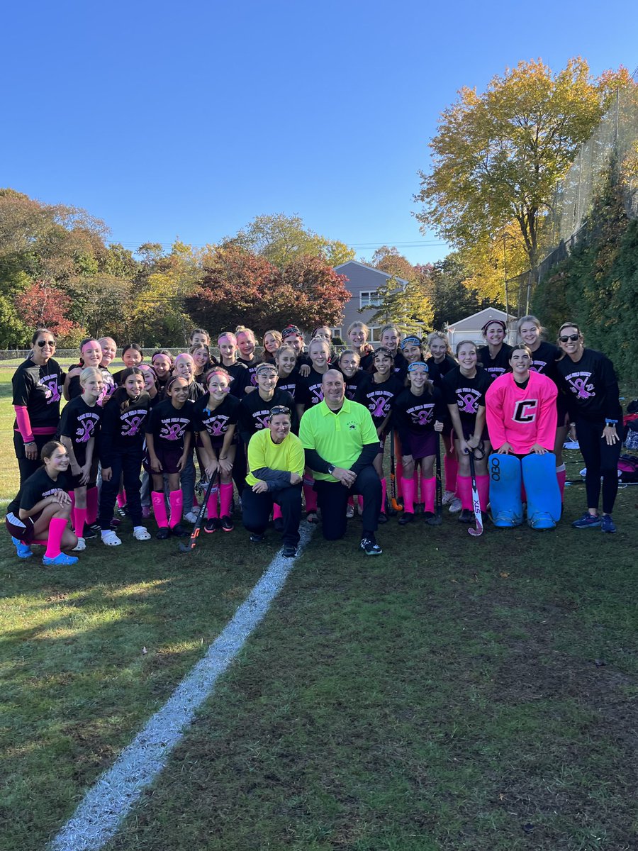Beautiful day for Pink Out Field Hockey and Officials appreciation ⁦@CaseSports⁩ ⁦@nbhighsports⁩ ⁦@MIAA033⁩