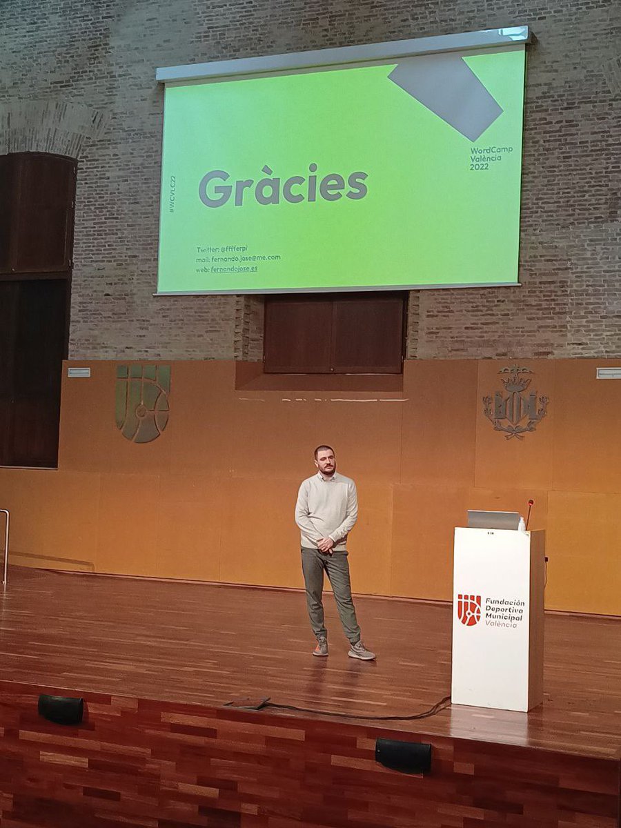 WordCamp Valencia - WordPress tweet media