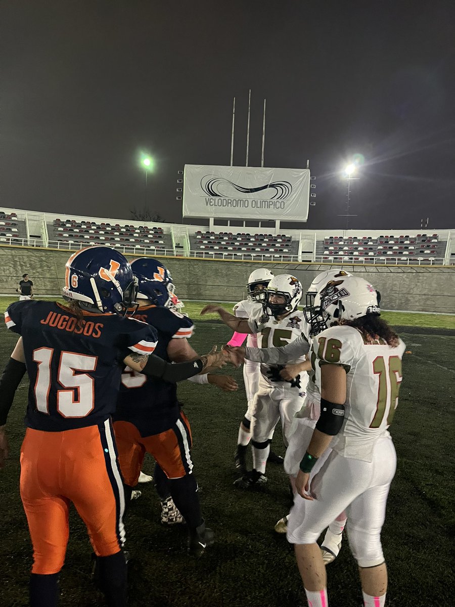 lexfa's tweet photo. Friday Night Lights con nuestra femenil equipada, Jugosos vs Team México.
#femenil #playlikeagirl #teamlexfa #arenafootball https://t.co/gJ3I2y18Q5