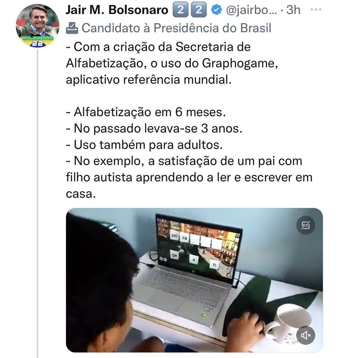 PriscilaFCruz's tweet photo. O atual presidente acha que:
- professores são inúteis e dispensáveis 
- as mães são ignorantes e acreditam nessa lorota
- governar é promover aplicativo, não implementar políticas públicas 
- aprender por um aplicativo ajuda a cortar dinheiro da educação e o homeschooling https://t.co/DppFHjTvMt