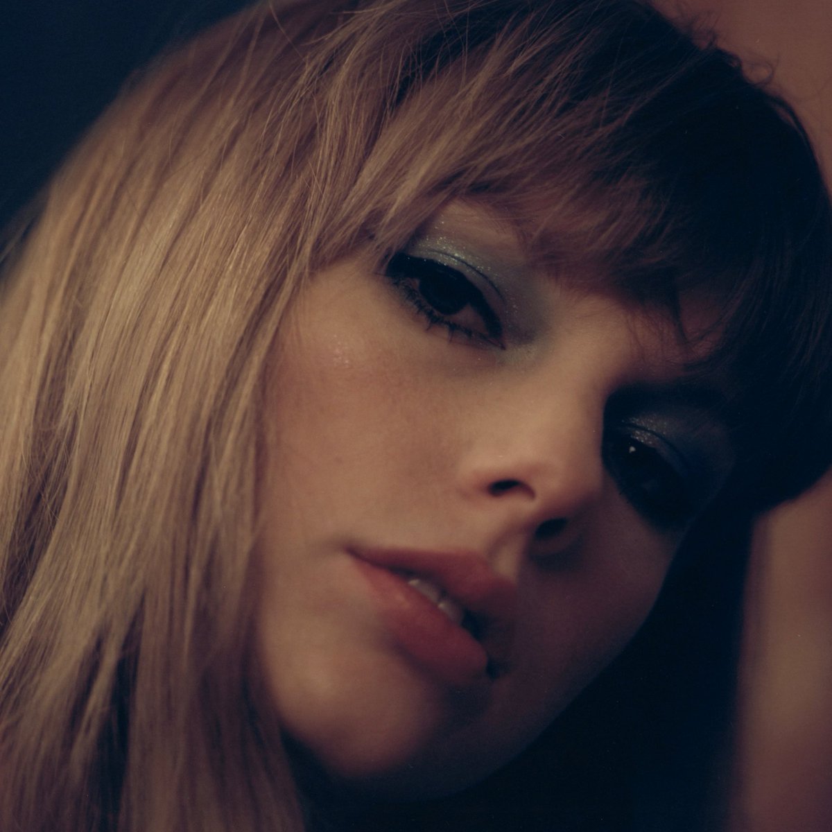 tracklist's tweet photo. Taylor Swift foi a artista no geral mais transmitida nos 3 maiores mercados mundiais do Spotify - EUA, UK e Brasil! https://t.co/ipPFImIpsh