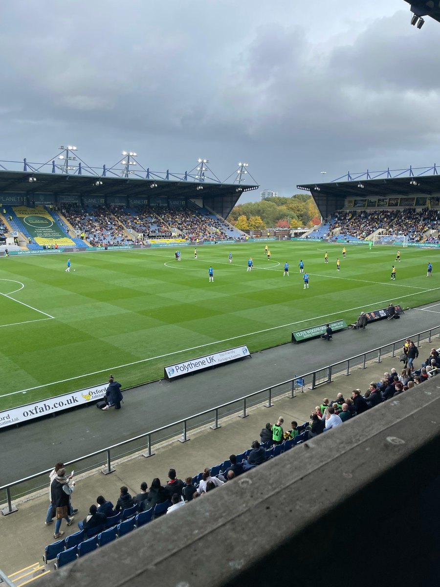 YannceReid's tweet photo. Oxford vs Peterborough #League1 https://t.co/kfCX8R3QpA