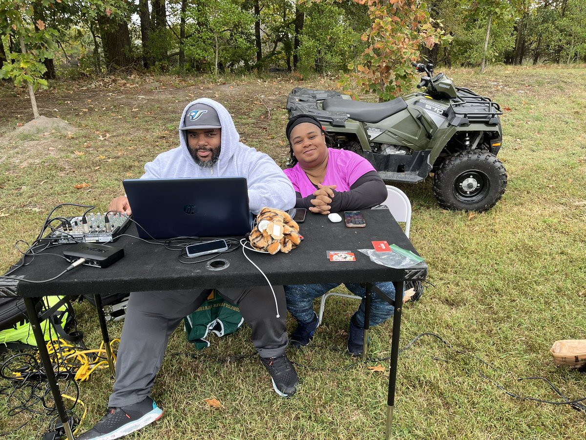 OscarSmithHigh's tweet photo. A few more pics from the Tiger Trot where all proceeds go to #Smith families in need.  @OFSAmbushNation #smithset #InspireCPS #Morgan https://t.co/WzIuuTzMJB